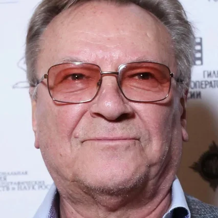  Сергей Шакуров