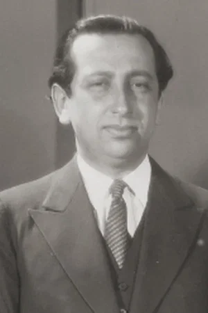  Manfred Noa