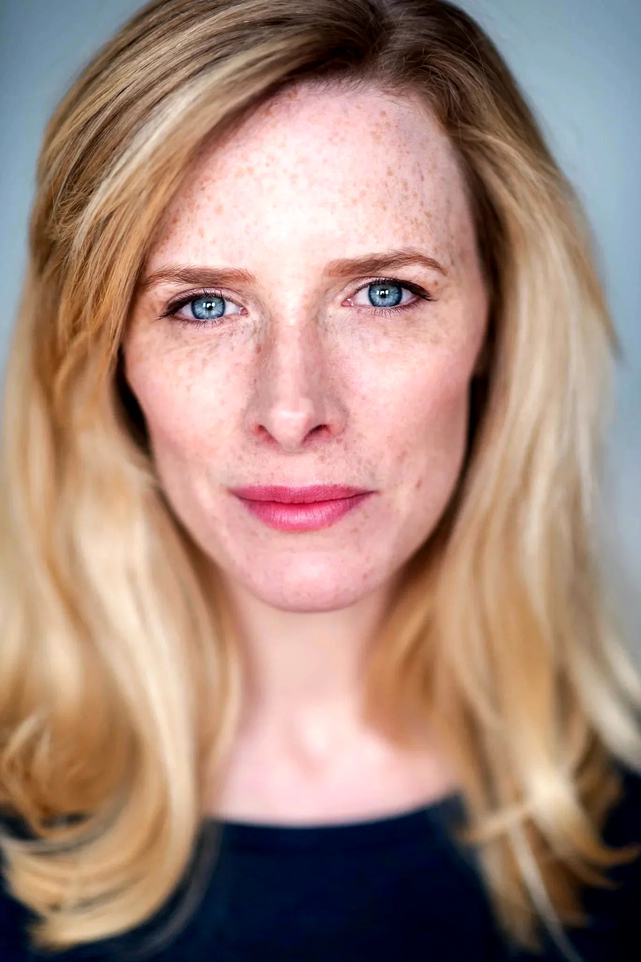  Shauna Macdonald