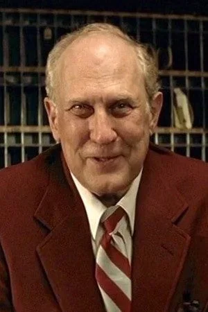  George Martin
