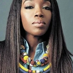 Photo star :  Estelle
