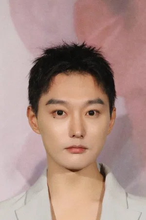  Li Zhuo Yang photo