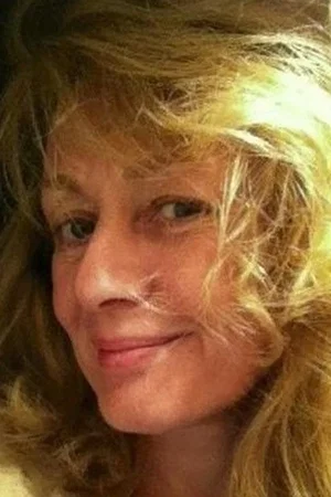 Martine Irzenski