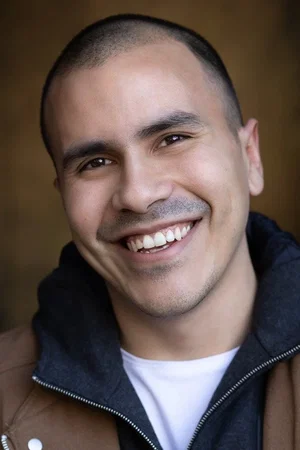  Christopher Alvarenga
