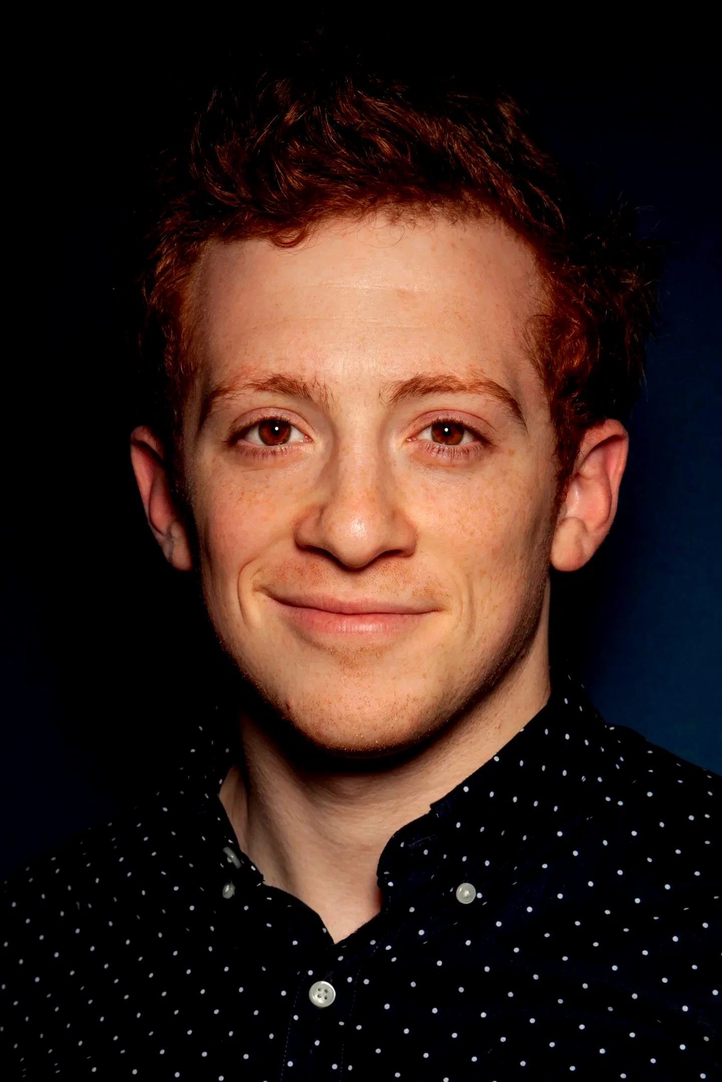  Ethan Slater