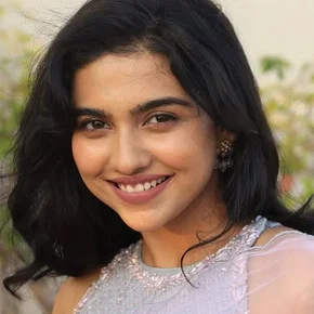 Photo star :  Mamitha Baiju