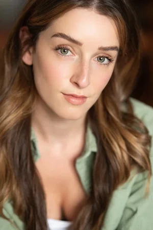  Catherine Saindon photo
