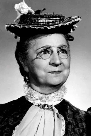  Sarah Edwards