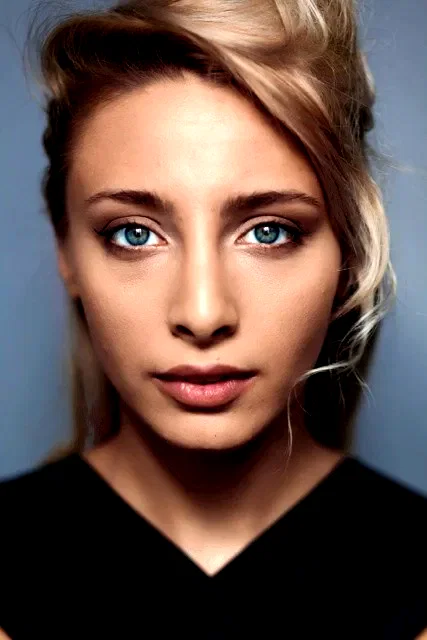  Klara Mucci