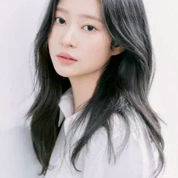  Kim Min-ju