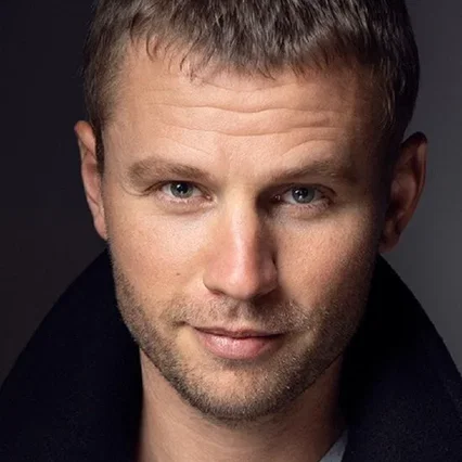  Matt Levett