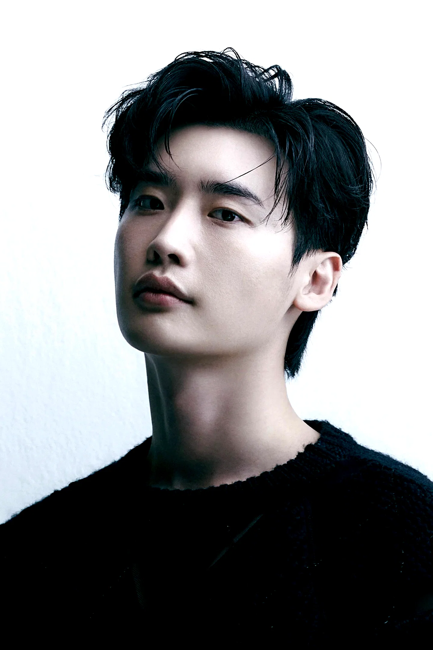  Jong-Suk Lee
