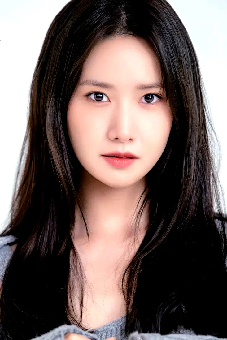  Yoona