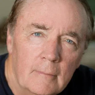  James Patterson