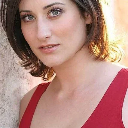  Leonora Pitts