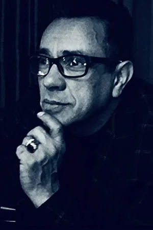  Martin DeLuca photo