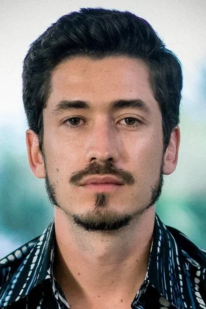  Juan Pablo Urrego photo