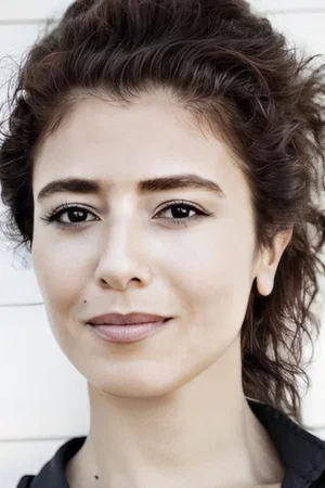  Ezgi Esma Kürklü