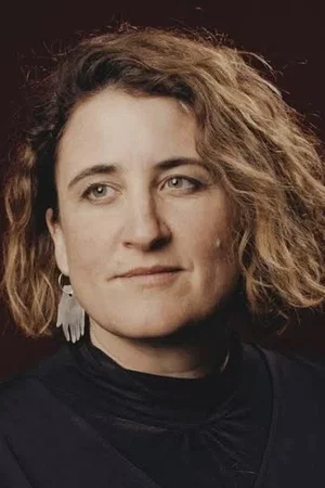  Sophie Hyde