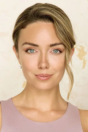  Ella Cannon photo