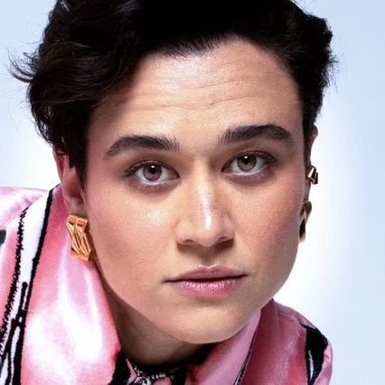  Katy O'Brian