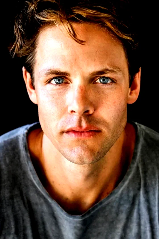  Lachlan Buchanan