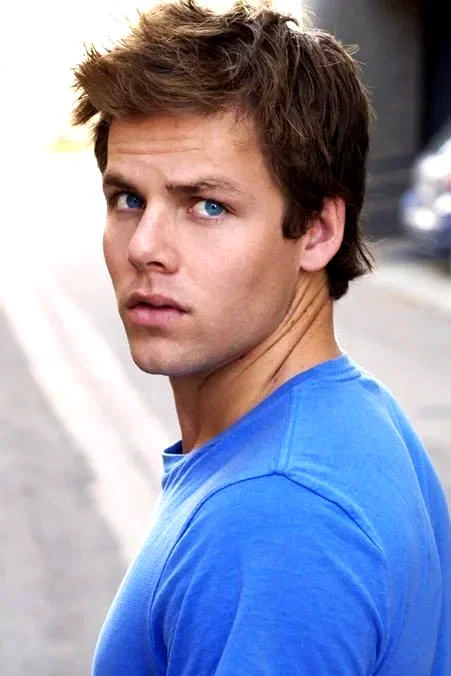  Lachlan Buchanan