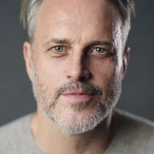  Mark Frost