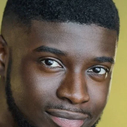  Malcolm Atobrah