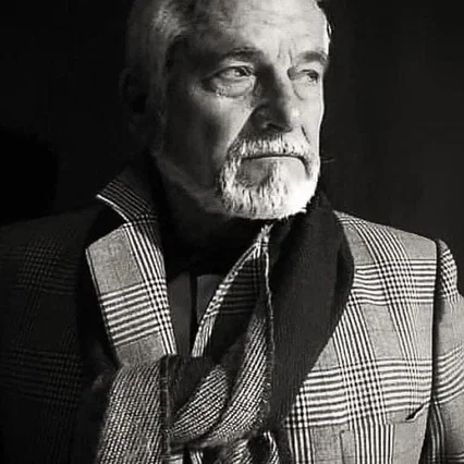 Viktor Zhusti