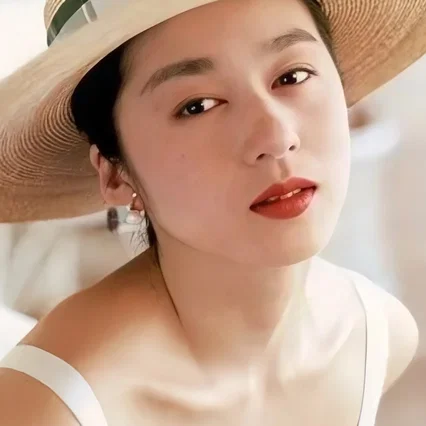  Chikako Aoyama