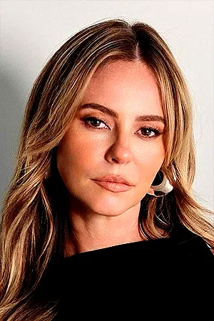  Paolla Oliveira