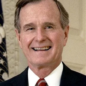 Photo star :  George Herbert Walker Bush