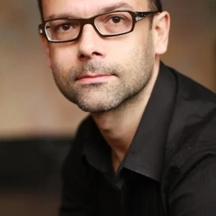  Gilbert Traïna