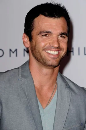  Tony Dovolani photo