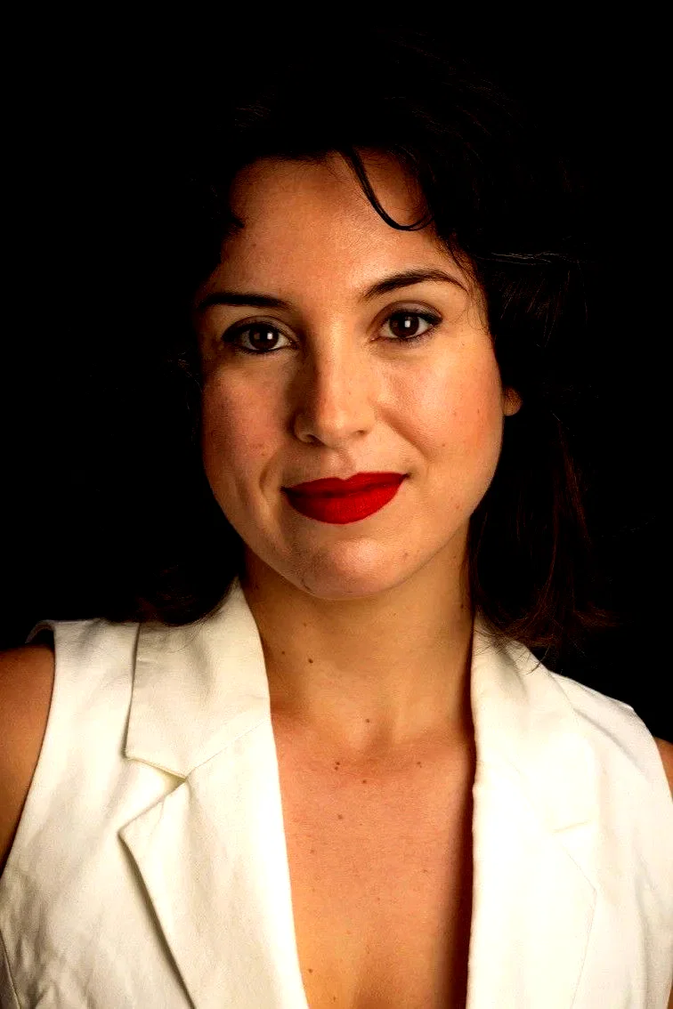  Lorena Ávila