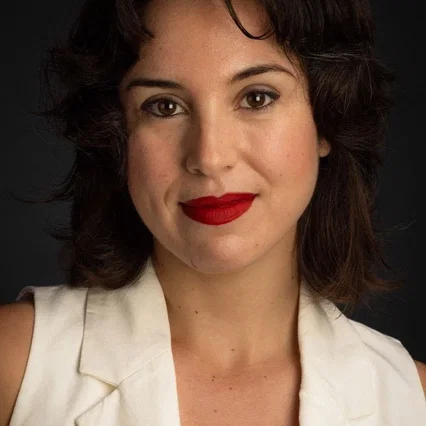  Lorena Ávila