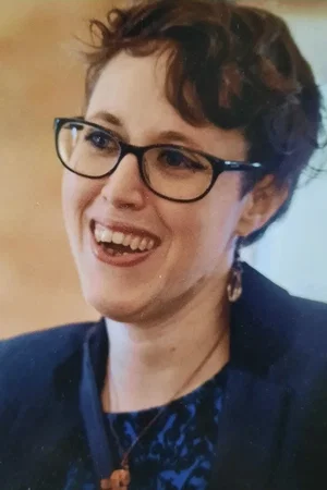 Claire Finn photo