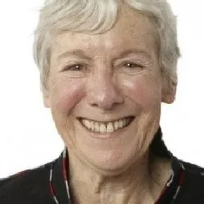 Photo star :  Joy Carlin