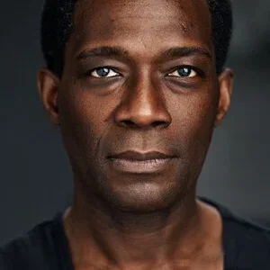  Dean Mckenzie