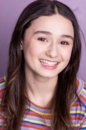  Rebecca Bloom photo
