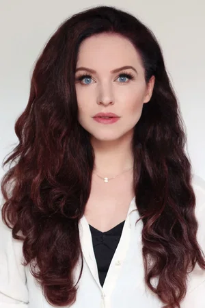  Liesl Ahlers