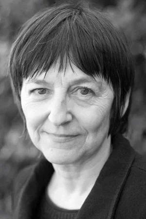  Angela Bain
