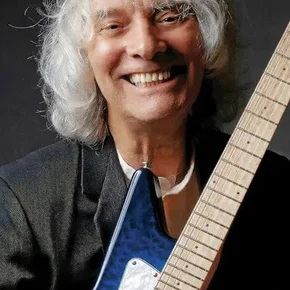 Photo star :  Albert Lee