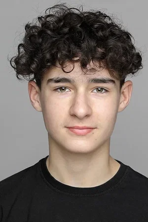  Edan Hayhurst