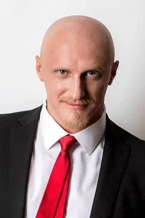  Олег Волощенко
