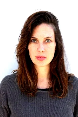  Chloé Catrin