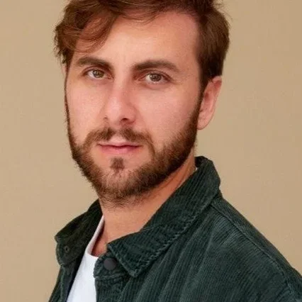  Loris De Luna