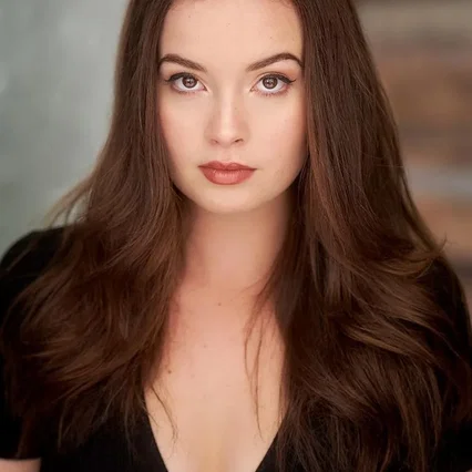  Jamie Bloch