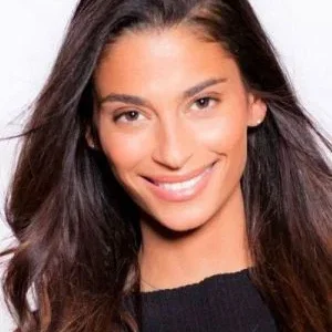  Tatiana Silva